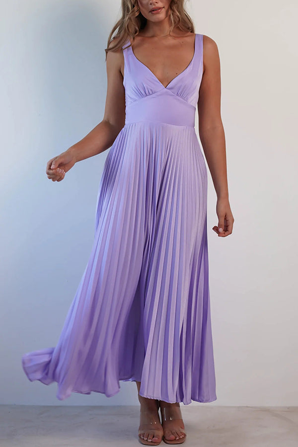 Satin Solid Color Sexy V-Neck Pleated Maxi Dress