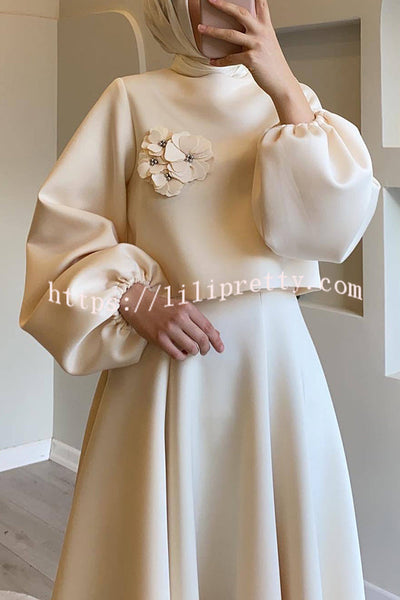 Solid Color Flower-embellished Lantern Sleeve Loose Top and Casual Maxi Skirt Set