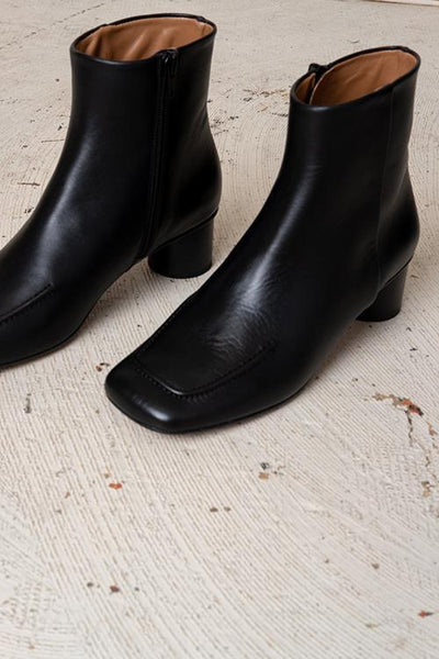 Square Toe Mid Heel Boots - girlyrose.com