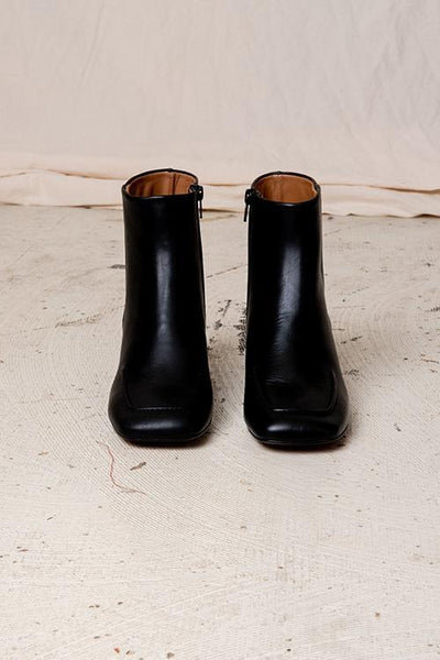 Square Toe Mid Heel Boots - girlyrose.com