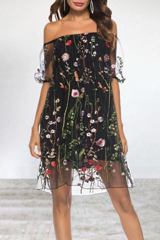 Elegant Animal Flowers Leaves Lace Embroidered Off the Shoulder A Line Dresses