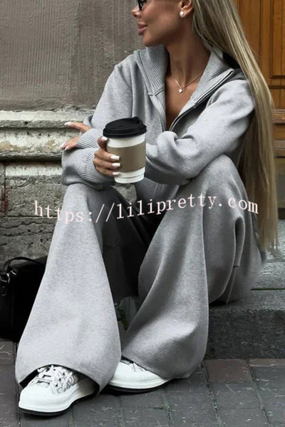 Effortlessly Stylish Ribbed Zipper High Neck Sweatshirt and Elastic Waist Pocketed Loose Pants Set