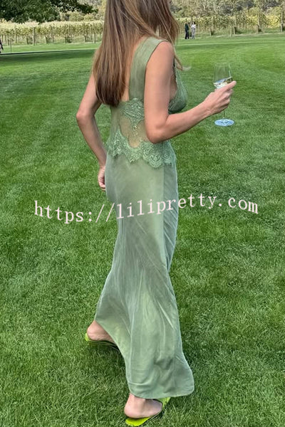 Wonderful Fusion Satin Lace Trim See-through Waist V-neck Drape Maxi Dress