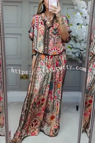Unique Printed Loose Short-sleeved Top and Elastic Waist Casual Wide-leg Pants Set