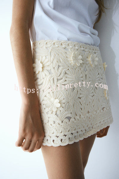 Fashion Floral Hollow Embroidery Slim Mini Skirt
