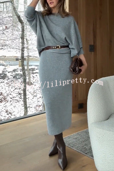 Soft and Warm Cashmere Knit Batwing Sleeve Relaxed Sweater