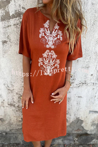 Embroidered Pattern V-neck Short-sleeved Loose Midi Dress