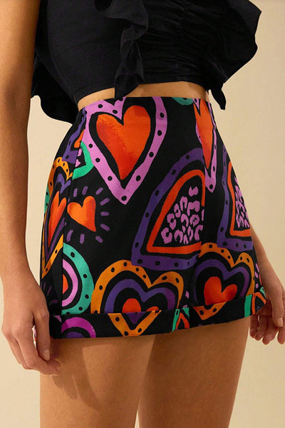 Heart Graffiti Print Casual Side Zipper Shorts