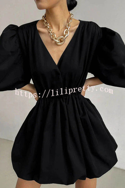 Solid Color Sexy V-neck Lantern Sleeve Waist Mini Dress