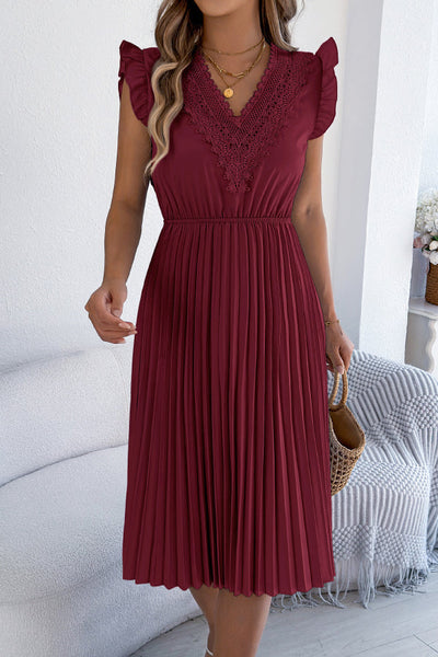 Solid Color V-neck Lace-trimmed Sleeveless Casual Pleated Midi Dress