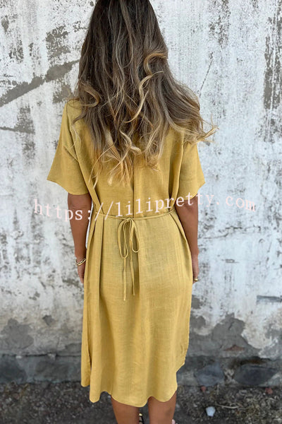 Embroidered Pattern V-neck Short-sleeved Loose Midi Dress