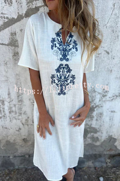Embroidered Pattern V-neck Short-sleeved Loose Midi Dress