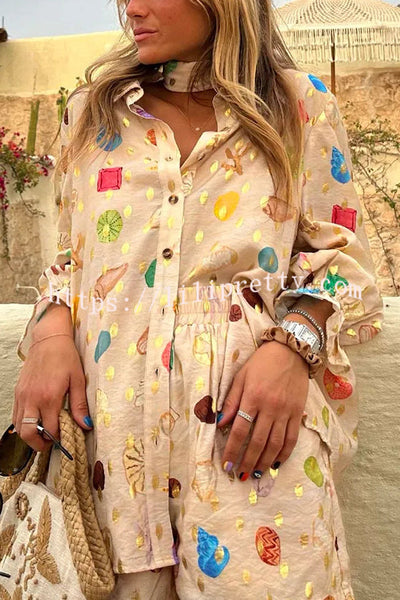 Fashionable Gold Stamping Unique Printing Lapel Long Sleeve Shirt and Elastic Waist Casual Pocket Shorts Set