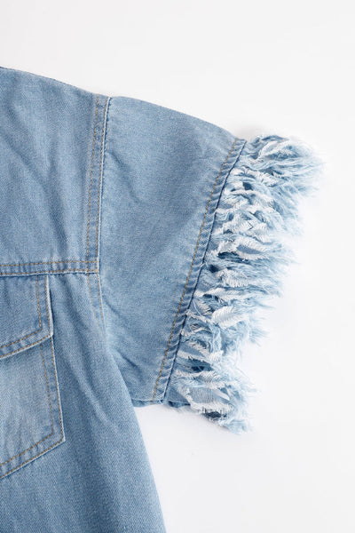 Loose-fitting Short-sleeved Shirt with Fringed Denim Mini Skirt