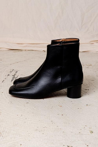 Square Toe Mid Heel Boots - girlyrose.com