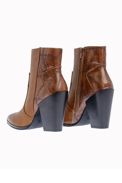 High Heel Pointed Toe Boots - girlyrose.com