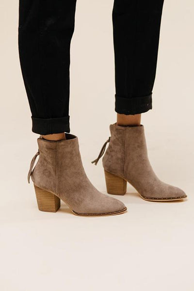 Suede Zipper Ankle Boots - girlyrose.com