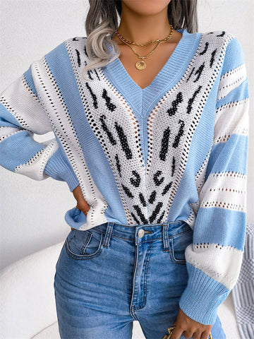 V-neck Leopard Lantern Sleeve Knitted Sweater-Corachic