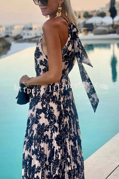 Inspire Beauty Floral Print Halter Pleated Maxi Dress