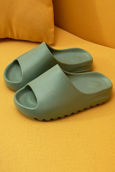 Open Toe Chunky Footbed Slippers - girlyrose.com