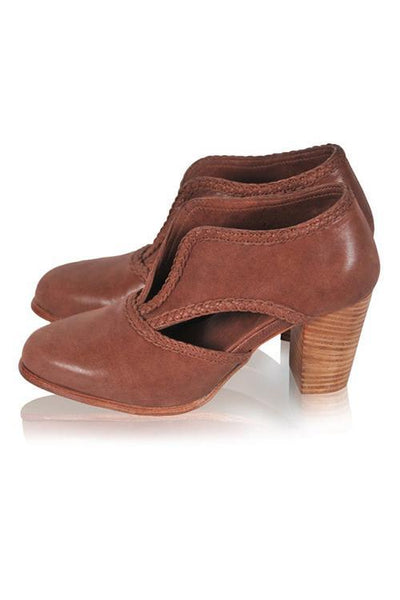 Spirit Walker Booties - girlyrose.com